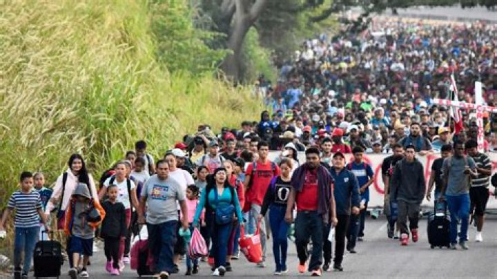 ¿Cuántos migrantes son en la caravana?