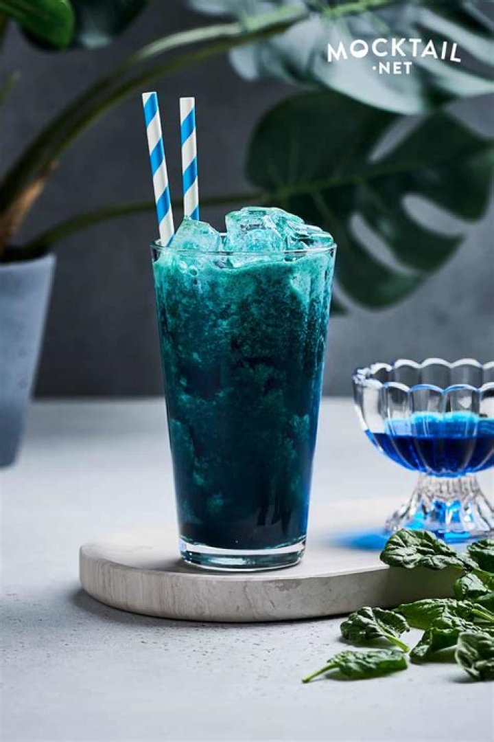 How do you make blue water to drink?