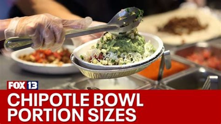 How much does Chipotle pay an hour in California?