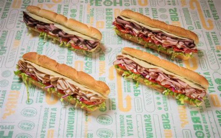 What's a healthy Subway sandwich?
