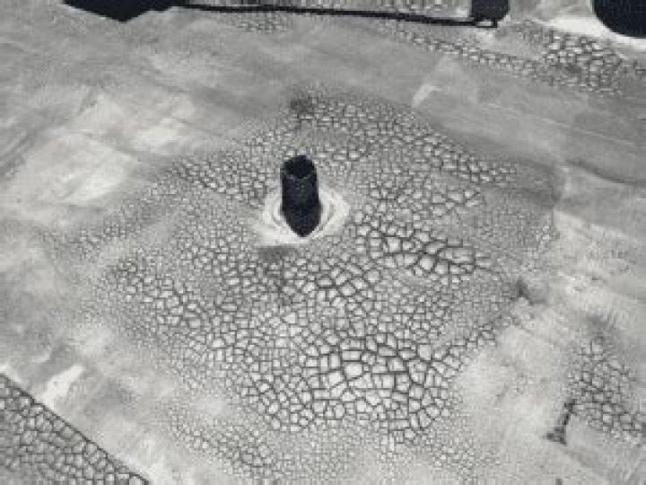 What is Alligatoring on a roof?