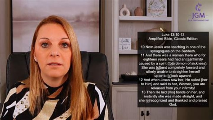 Who is Morse's wife?